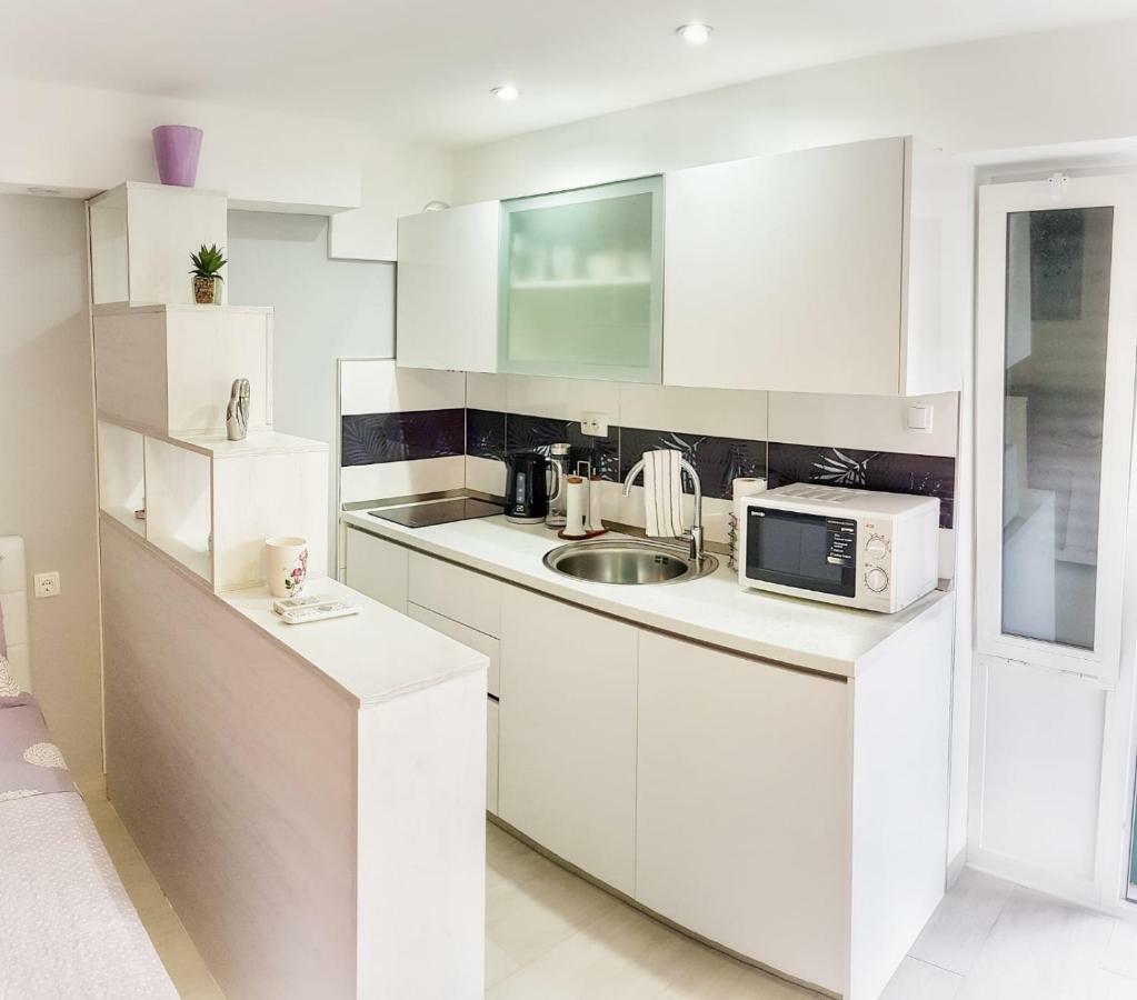 Апартаменты Studio Apartman Noa Трогир Экстерьер фото